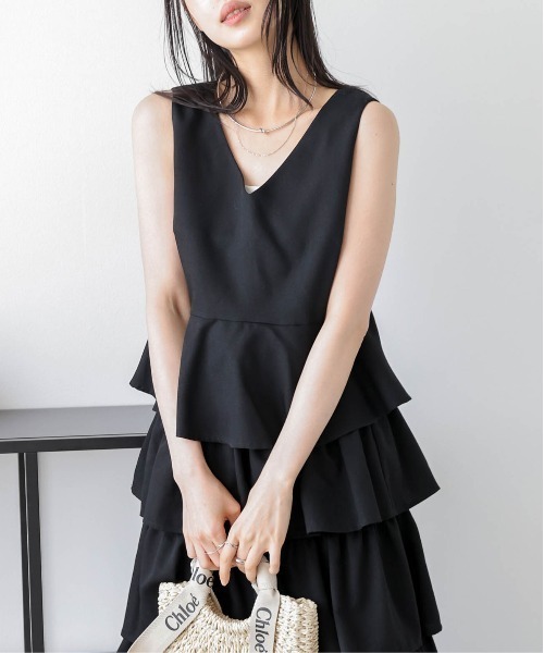 AMELY(エミリー)の「ペプラム×ラッフルスカートセットアップ(セットアップ・レディース・ベージュ/グレー/ブラック/ミント・M/L)」の10枚目の写真