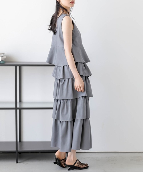 AMELY(エミリー)の「ペプラム×ラッフルスカートセットアップ(セットアップ・レディース・ベージュ/グレー/ブラック/ミント・M/L)」の16枚目の写真