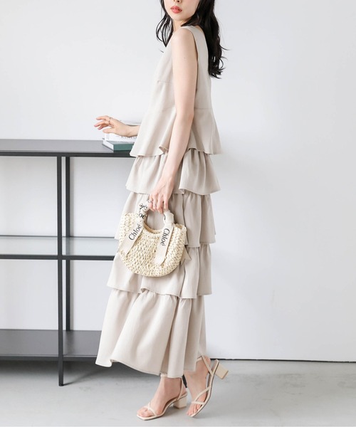 AMELY(エミリー)の「ペプラム×ラッフルスカートセットアップ(セットアップ・レディース・ベージュ/グレー/ブラック/ミント・M/L)」の20枚目の写真