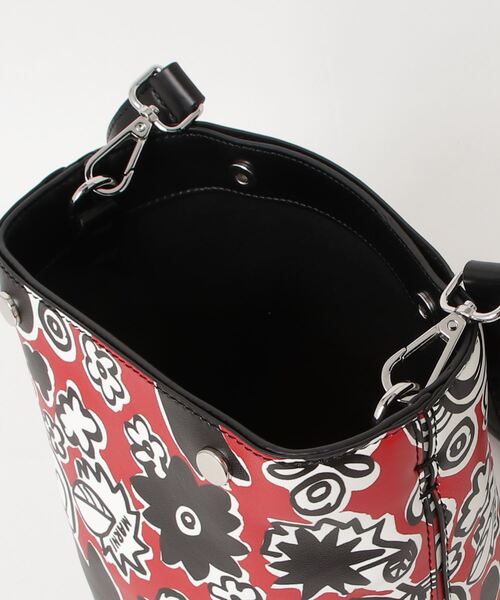 MARNI（マルニ）の「MARNI(マルニ)Kids & Junior プリントハンドバッグ（ハンドバッグ・キッズ・レッド・ONE SIZE）」の4枚目の写真