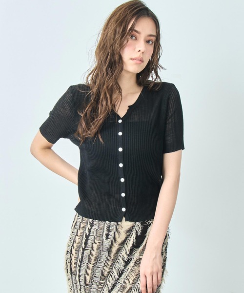 ANAP(アナップ)の「半袖 シアー ニット カーディガン トップス(カーディガン/ボレロ・レディース・ブラック/ブラウン/アイボリー・FREE)」の3枚目の写真