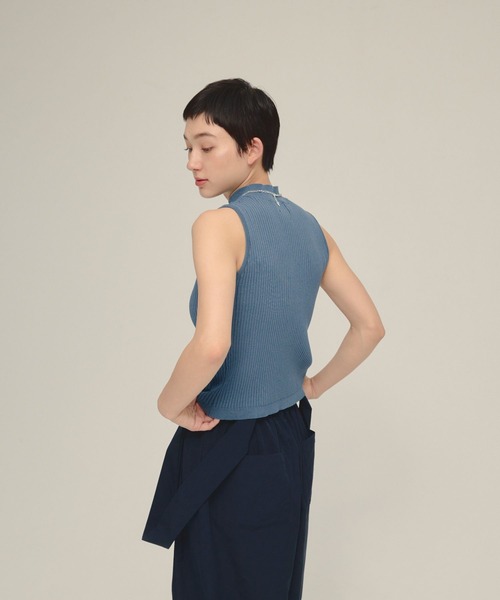 eL（エル）の「【eL】12G Rib High Neck NS/570732（ニット/セーター・レディース・グレー/ブルー/ブラック・FREE）」の21枚目の写真