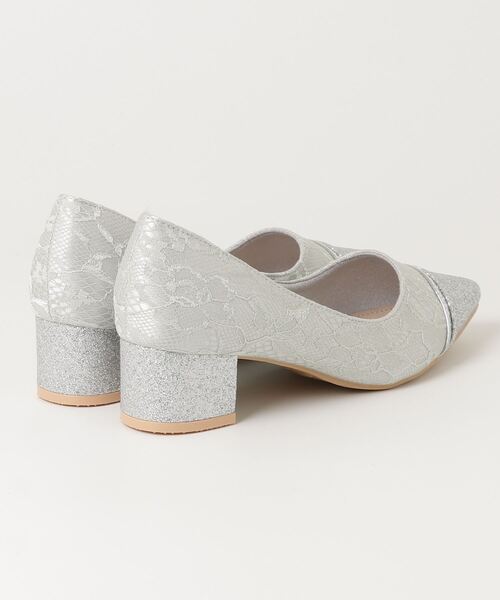 TRUDEA（トルディア）の「レースラメパンプス（パンプス・レディース・ブラック/シルバー/ベージュ・MEDIUM/LARGE/SMALL）」の20枚目の写真