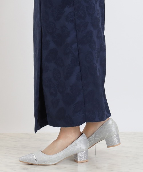 TRUDEA（トルディア）の「レースラメパンプス（パンプス・レディース・ブラック/シルバー/ベージュ・MEDIUM/LARGE/SMALL）」の5枚目の写真