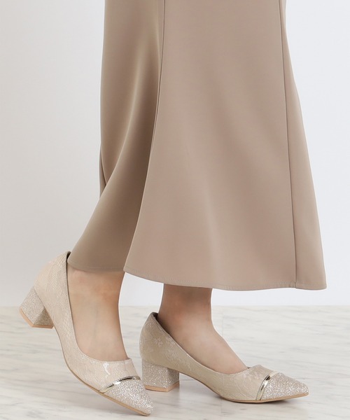 TRUDEA（トルディア）の「レースラメパンプス（パンプス・レディース・ブラック/シルバー/ベージュ・MEDIUM/LARGE/SMALL）」の15枚目の写真