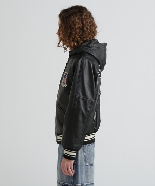 希少　AVIREX アーチロゴ レザージャケット スタジャン　ブラック　牛革　M AVIREX - 希少 アビレックス スタジャン アーチロゴ レザー