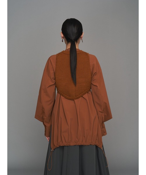 UN3D.（アンスリード）の「CURVE LINE RIB SHORT VEST / カーブラインリブショートベスト（ベスト・レディース・キャメル/ブルー/グレー/ブラック・FREE）」の20枚目の写真