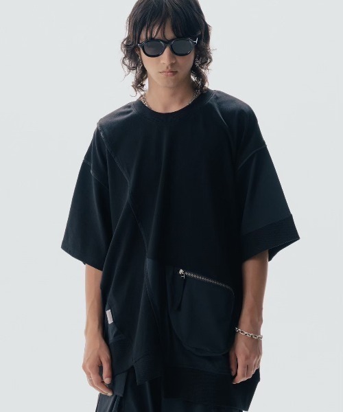 ROYAL FLASH(ロイヤルフラッシュ)の「Maison ULA/メゾン ウラ/切り替えTシャツ(Tシャツ/カットソー・メンズ・ブラック/ホワイト・1/2)」の2枚目の写真