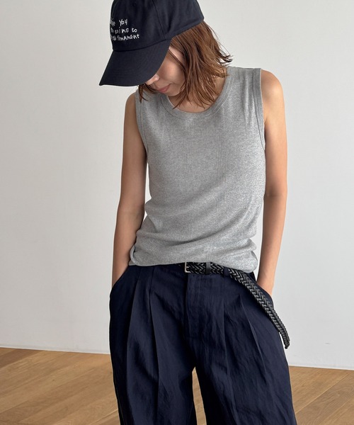 CANAL JEAN（キャナルジーン）の「Miller　パネルリブラウンドタンクトップ（タンクトップ・レディース・グリーン系その他/ヘザーグレー/ネイビー系/ブラック・ONE SIZE）」の3枚目の写真