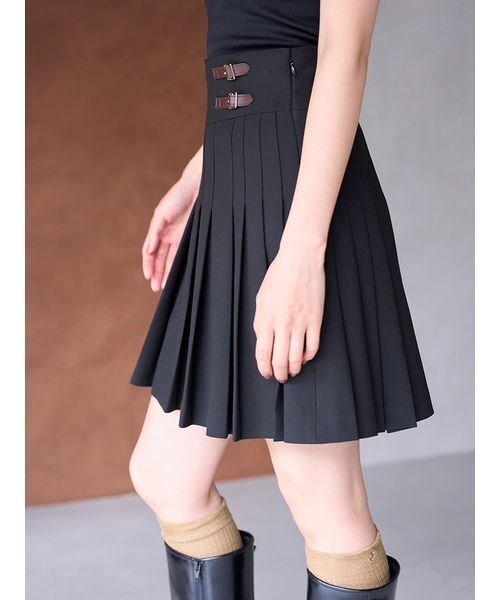 【新品未使用】今季【snidel】プリーツスカショーパン【BLACK】 スナイデル SNIDEL プリーツスカショーパン （BLK