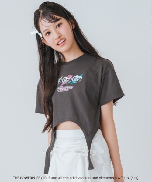 by LOVEiT(バイラビット)の「【The Powerpuff Girls】ガーターTシャツ(接触冷感)(Tシャツ/カットソー・キッズ・オフホワイト/ブルーグレー/チャコール・150cm/140cm/160cm/130cm)」の7枚目の写真