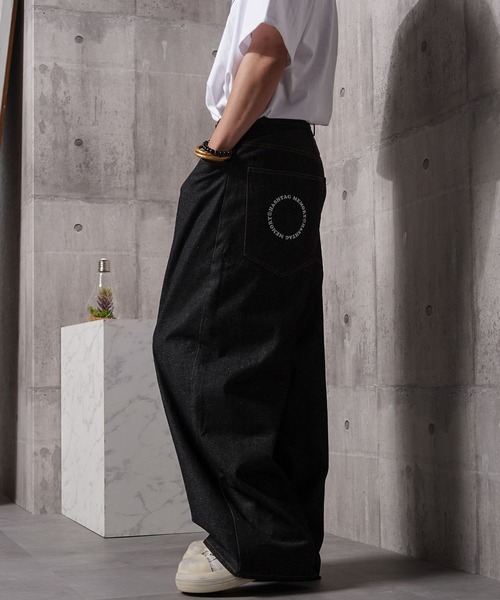 #MEMORY(メモリー)の「【MEMORY】ボタンフライ バレルレッグ ジーンズ / Button fly barrel leg jeans(デニムパンツ・メンズ・ブラック/ネイビー・S/M/L)」の9枚目の写真