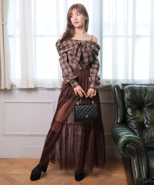 LIPSERVICE（リップサービス）の「オフショルリボンチェックシャツトップス（シャツ/ブラウス・レディース・ブラウン/ブラック・FREE）」の21枚目の写真