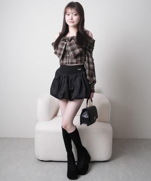 LIPSERVICE（リップサービス）の「オフショルリボンチェックシャツトップス（シャツ/ブラウス・レディース・ブラウン/ブラック・FREE）」の12枚目の写真