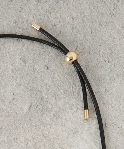 OPAQUE.CLIP(オペークドットクリップ)の「メタルバー×コードネックレス(ネックレス・レディース・シルバー/ゴールド・00)」の6枚目の写真