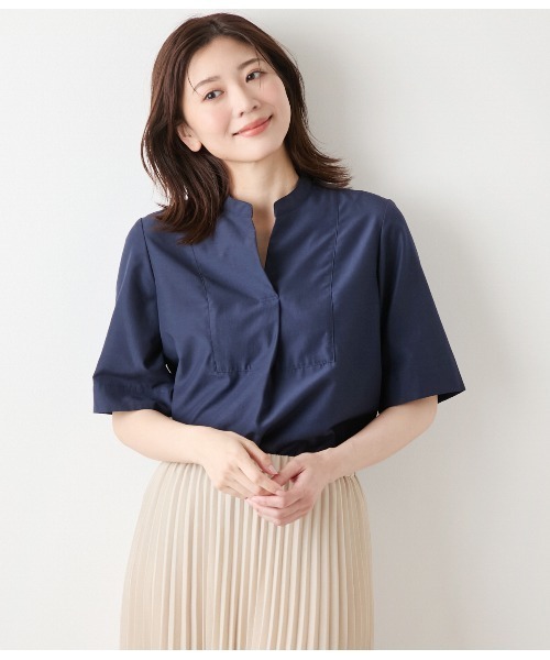 NEWYORKER(ニューヨーカー)の「TCライトタンブラー 5分袖ビブフロントスキッパーシャツ(シャツ/ブラウス・レディース・キャメル/ネイビー・11号/9号)」の1枚目の写真