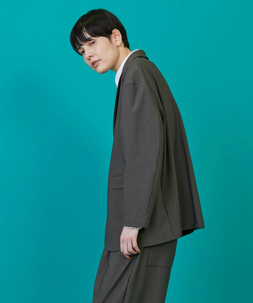 FRAPBOIS(フラボア)の「クールタッチ ジャケット(テーラードジャケット・レディース・ブラック/チャコールグレー・1/2)」の3枚目の写真