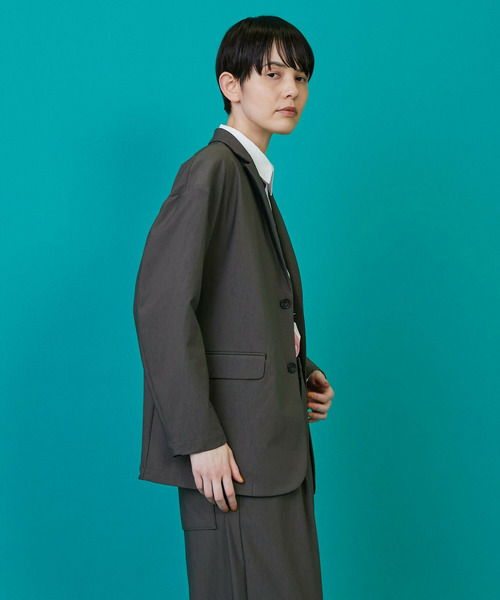 FRAPBOIS(フラボア)の「クールタッチ ジャケット(テーラードジャケット・レディース・ブラック/チャコールグレー・1/2)」の5枚目の写真