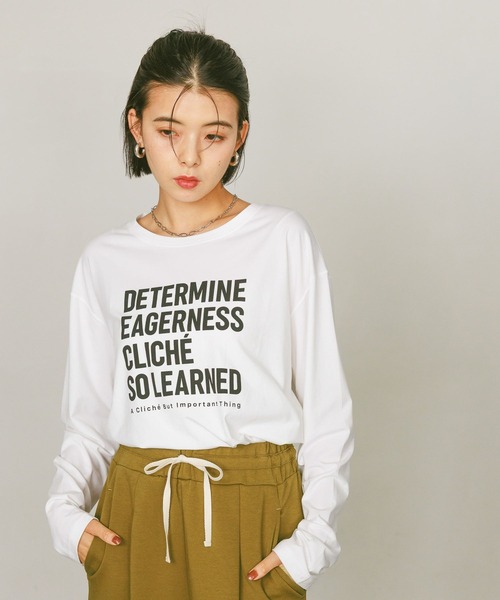 BAYFLOW（ベイフロー）の「[柔らかな肌ざわり]スムースタッチプリント長袖Tシャツ / ロンT（Tシャツ/カットソー・レディース・オフホワイト/グレー/ブラック/ブラウン/チャコール/ホワイト・SMALL/MEDIUM）」の2枚目の写真