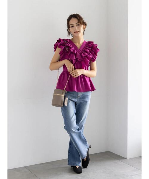 Te chichi（テチチ）の「ギャザーフリルペプラムブラウス（シャツ/ブラウス・レディース・ブラック/ピンク/オフホワイト・F）」の5枚目の写真