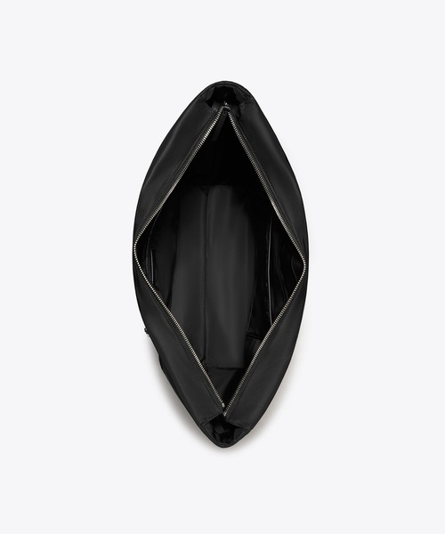 TORY BURCH(トリーバーチ)の「エラ チェーン トートバッグ(トートバッグ・レディース・ブラック/カーキ・ONE SIZE)」の6枚目の写真