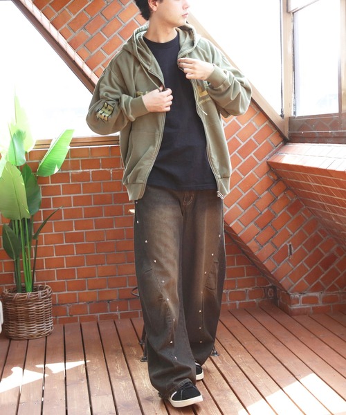 8(eight)(エイト)の「ヴィンテージ加工ロゴ刺繍ZIPパーカー(パーカー・メンズ・チャコールグレー/カーキ/ピンク・MEDIUM/LARGE)」の20枚目の写真