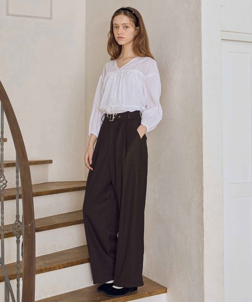 soyun(ソユン)の「ベルト付きストライプパンツ(スラックス・レディース・ブラウン/ブラック・MEDIUM/LARGE/SMALL)」の5枚目の写真
