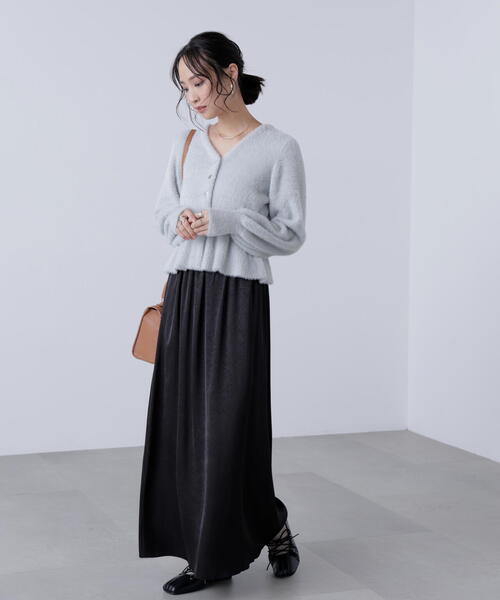 FREE'S MART（フリーズマート）の「◇ショートシャギーペプラムニットカーディガン【動画有】（ニット/セーター・レディース・ピンク/ホワイト/イエロー/グレー/ネイビー・FREE）」の19枚目の写真