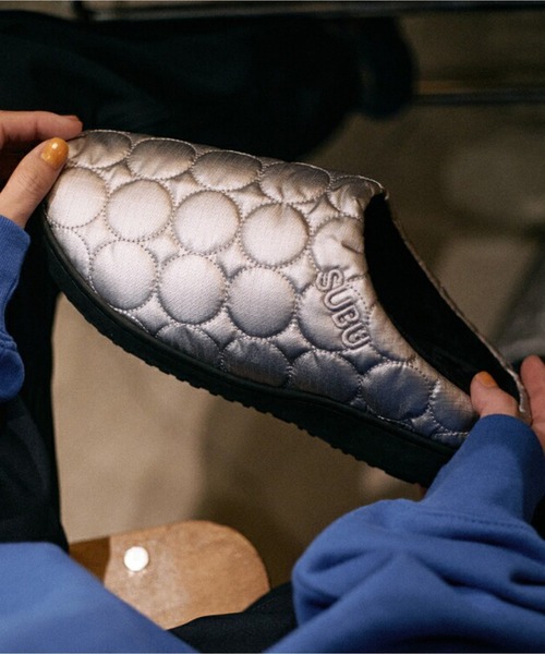 SUBU（スブ）の「【SUBU】Circle collection（スリッポン・レディース・ブラック/カーキ/シルバー/ベージュ・0/1/2/3）」の14枚目の写真