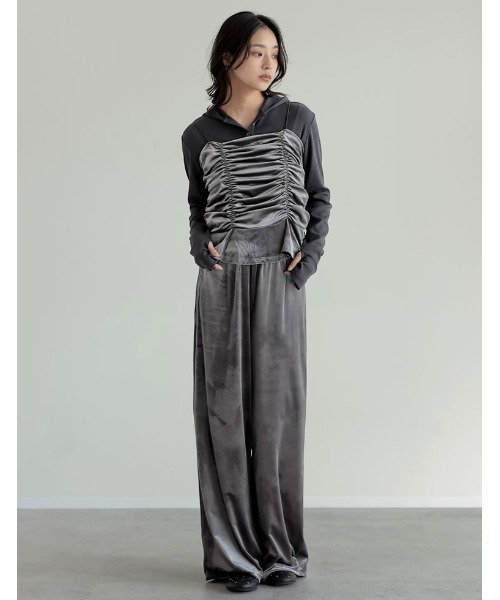 Re:EDIT（リエディ）の「[2025AW COLLECTION][低身長/高身長サイズ有]カットベロアドロストリラクシーパンツ（その他パンツ・レディース・ブラック/グレー/モカ/ネイビー・SHORT/MEDIUM/TALL/LARGE）」の9枚目の写真