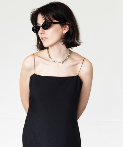 NUEF (ヌエフ)の「オーバルサングラス|カラーレンズ|トレンド|紫外線対策|UVカット|サングラス|NUEF|COLOR SUNGLASSES(サングラス・レディース・ブラック/ブラック×グレー/ブラウン・FREE)」の20枚目の写真