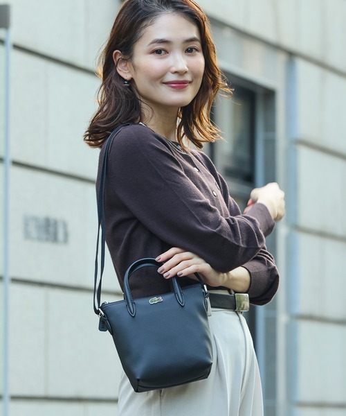 LACOSTE（ラコステ）の「『L.12.12』CONCEPT 2WAYミニトート（トートバッグ・レディース・サンドベージュ/ダークネイビー/ブラック・FREE）」の6枚目の写真