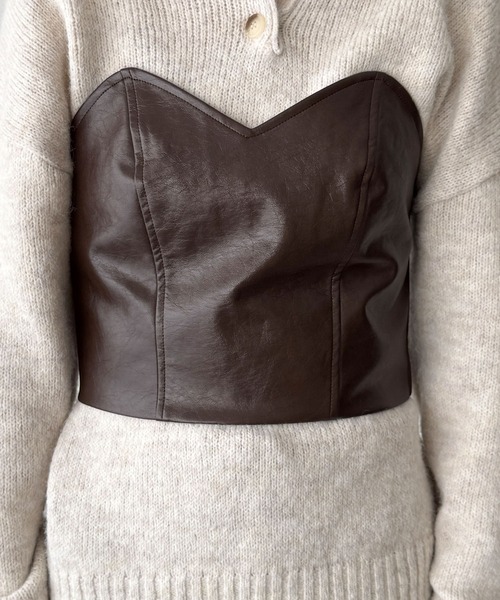CANAL JEAN（キャナルジーン）の「diggity　合皮ビスチェ（ベスト・レディース・ブラウン・ONE SIZE）」の3枚目の写真