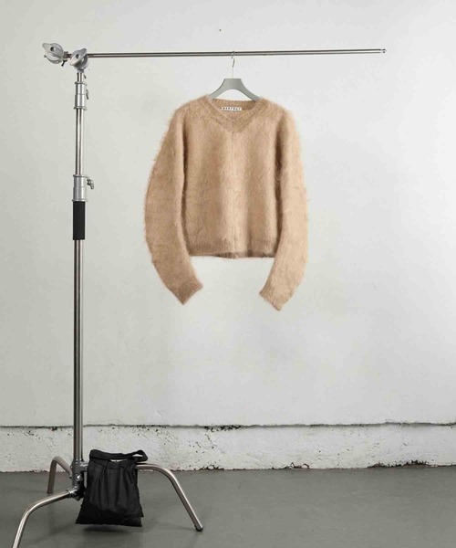 NVRFRGT（ネヴァーフォーゲット）の「BRUSHED MOHAIR V-NECK SWEATER