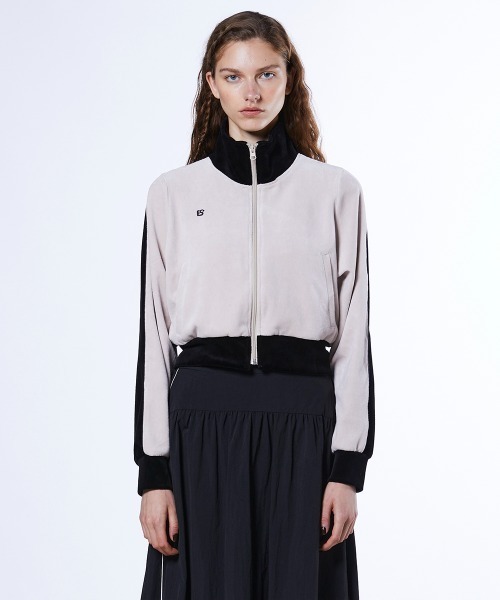 DOUBLE STANDARD CLOTHING(ダブルスタンダードクロージング)の「パシフィックヘビーベロアトラックジャケット(ブルゾン・レディース・サックスブルー/ベージュ×ブラック・38/36)」の1枚目の写真