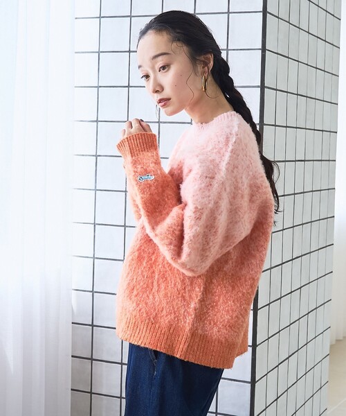 PENNEYS(ぺニーズ)の「【PENNEYS(ぺニーズ)別注】 グラデ起毛シャギーニット(ニット/セーター・レディース・オレンジ/グレー/ライトブルー・FREE)」の20枚目の写真