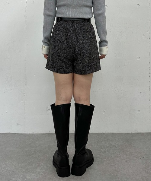 archives（アルシーヴ）の「ベルト付ツイードショートパンツ（その他パンツ・レディース・チャコールグレー/ブラック・MEDIUM）」の14枚目の写真