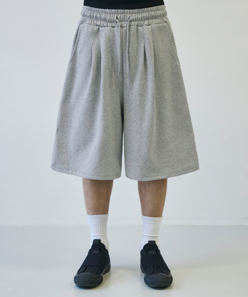 SIGNATURE（シグネチャ）の「ツータックレギュラーバミューダトレーニングパンツ[グレー]（その他パンツ・レディース・その他・LARGE/MEDIUM）」の3枚目の写真