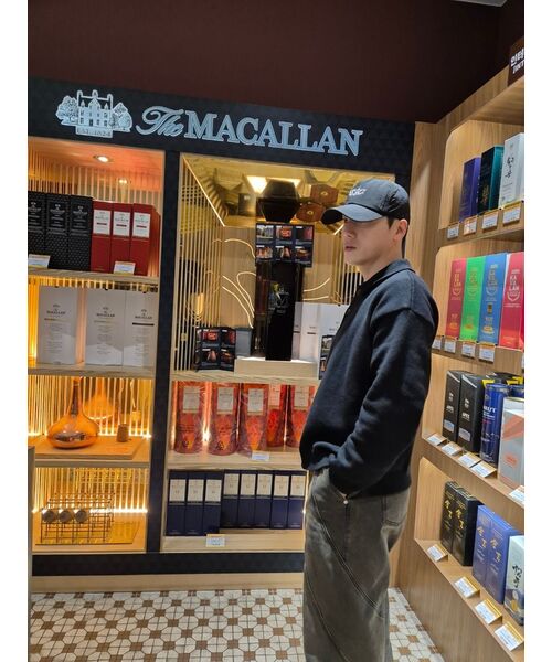 AVANDRESS(アバンドレス )の「Kamen Collar Knit BLACK(ニット/セーター・メンズ・ブラック・SMALL/MEDIUM)」の7枚目の写真