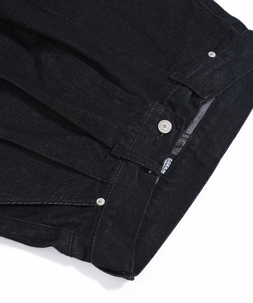 GAKKAI UNIONS(ガッカイユニオンズ)の「ツーピンタックベーシックワイドデニムパンツブラック(デニムパンツ・レディース・その他・LARGE/SMALL/MEDIUM)」の5枚目の写真