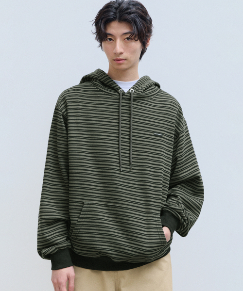 F.ILLUMINATE（フィルミネイト）の「スモールアセンティックストライプフードパーカー-カーキ（パーカー・レディース・その他・SMALL/MEDIUM/LARGE）」の3枚目の写真