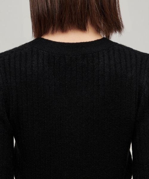 MUSINSA STANDARD WOMAN（ムシンサスタンダードウーマン）の「ウィメンズソフトブークルリブクロップカーディガン[ブラック]（カーディガン/ボレロ・レディース・その他・SMALL/MEDIUM/LARGE/X-SMALL）」の5枚目の写真