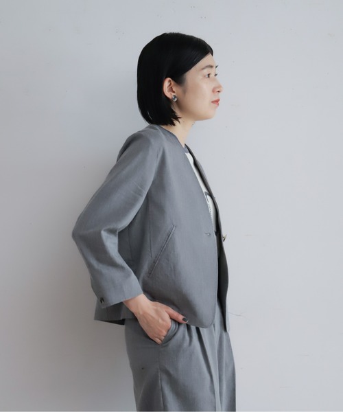 NOMBRE IMPAIR(ノンブルアンペール)の「リヨセルポリ麻 ショートジャケット(ノーカラージャケット・レディース・グレー/ネイビー/ベージュ・FREE)」の11枚目の写真
