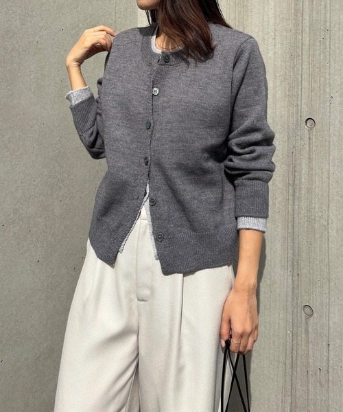 ISOOK（アイスー）の「【ISOOK / アイスー】配色レイヤードカーディガン / ニット カーディガン バイカラー 秋冬 厚手 ミドル丈 長袖 羽織り グレー ZOZOTOWN限定（カーディガン/ボレロ・レディース・グレー/チャコールグレー・FREE）」の18枚目の写真