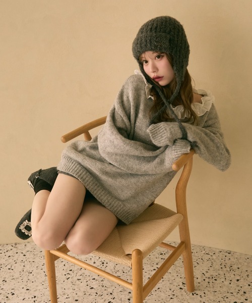 TITTY&CO.(ティティーアンドコー)の「耳当て付きループニット帽(ニットキャップ/ビーニー・レディース・ブラック/グレー/アイボリー・FREE)」の17枚目の写真