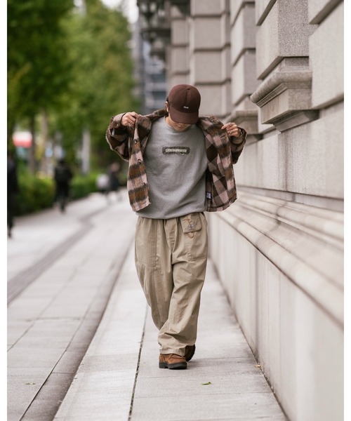 CIASU(シアス)の「レトロチェックシャツブルゾン(ニット/セーター・メンズ・ブラック/ブラウン・LARGE/MEDIUM)」の9枚目の写真