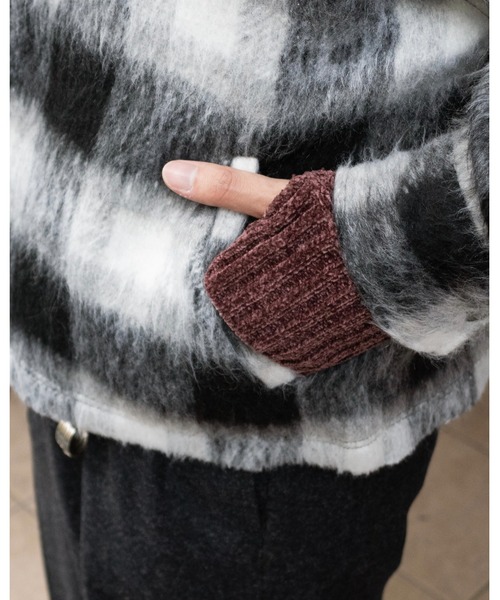 CIASU(シアス)の「レトロチェックシャツブルゾン(ニット/セーター・メンズ・ブラック/ブラウン・LARGE/MEDIUM)」の15枚目の写真