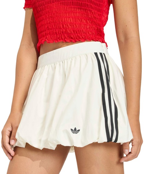 adidas（アディダス）の「adidas BALLOON SKIRT / アディダス バルーン スカート（スカート・レディース・ホワイト・S/M/L）」の2枚目の写真