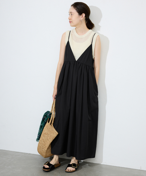 SLOBE IENA（スローブイエナ）の「《WEB限定/追加4》タフタギャザーキャミワンピース（ワンピース・レディース・ブラック・38/36）」の16枚目の写真