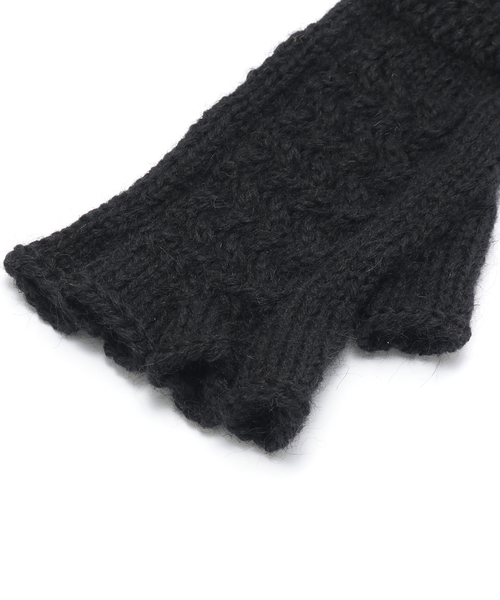 Black Sheep(ブラックシープ)の「【BLACK SHEEP / ブラックシープ】 HandKnit Cable Glove(手袋・メンズ・イエロー/ブラウン/ブラック/チャコールグレー/ブルー・FREE)」の11枚目の写真
